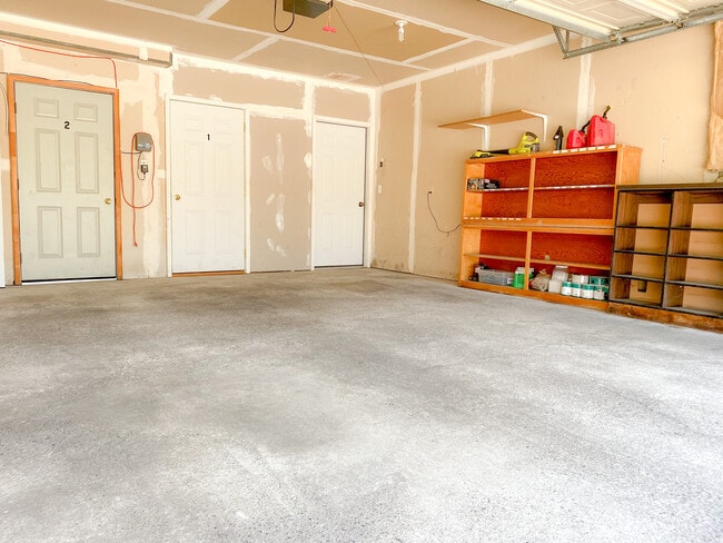 2-car garage - 434 West 300 South