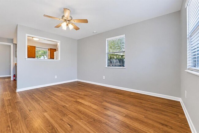 5103 Delores Ave
