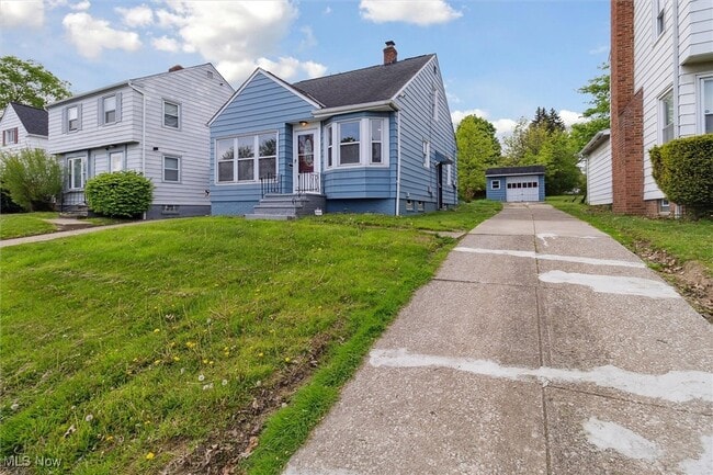 Photo - 11108 Wallingford Ave House