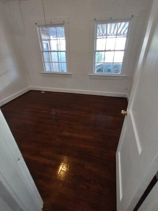Photo - 3505 Douglas Ave
