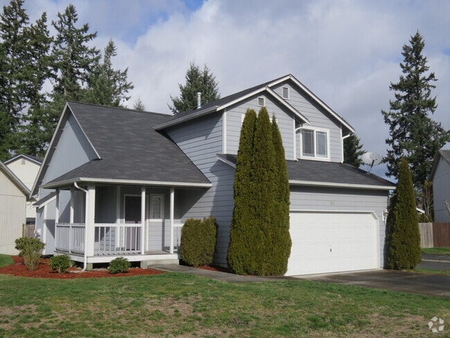Building Photo - Beautiful 3 Bedroom, 2.5 Bathroom Home on ...