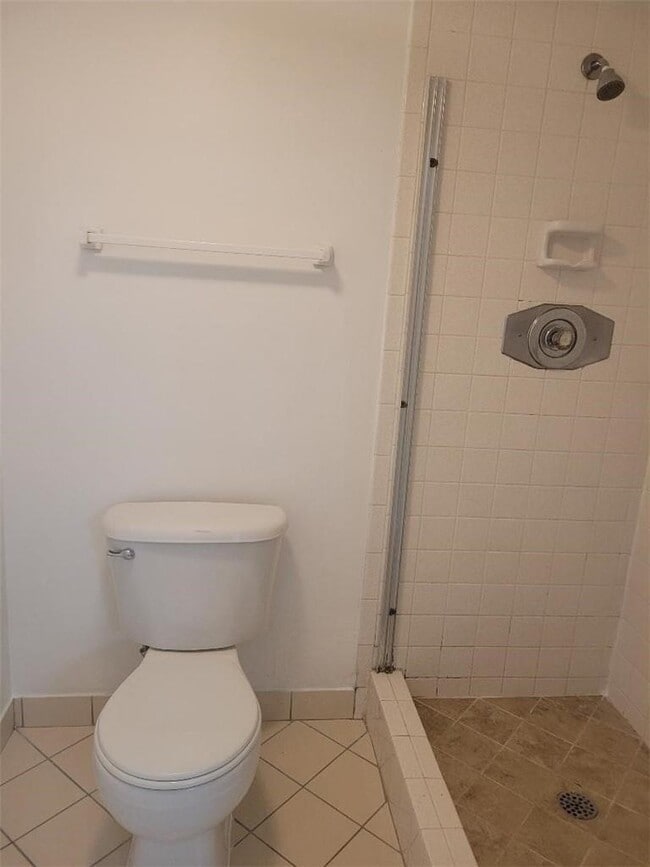 Photo - 8605 W Sample Rd Unit 108