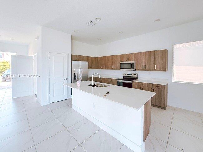 5639 Argento Dr