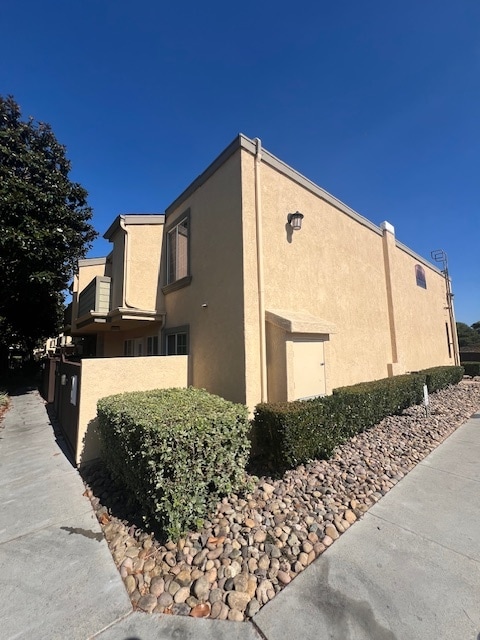 Building Photo - 5404 Balboa Arms Dr Unit #369 Rental
