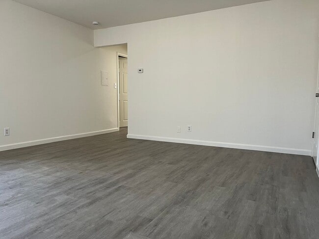 1744 Noranda Dr Unit 2