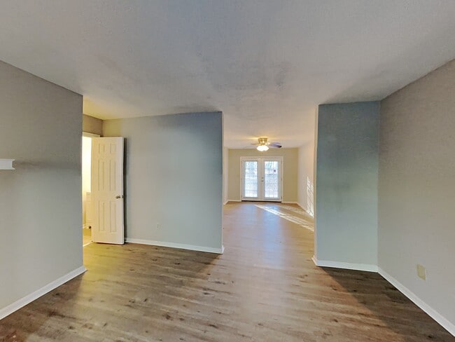 Photo - 159 Timber Creek Ln SW