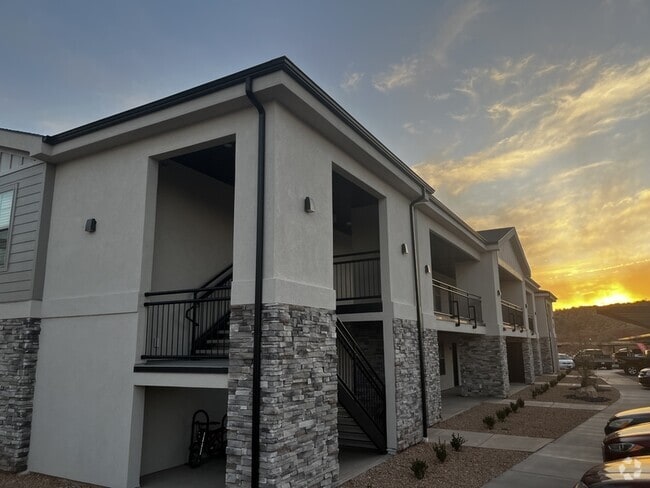 Building Photo - 6159 Winding Wy Rental
