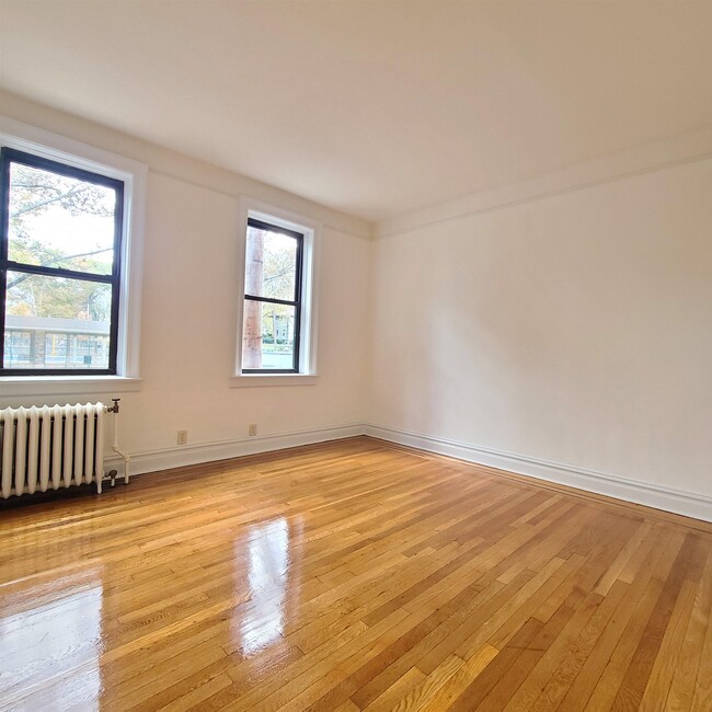 Photo - 321 79th St Unit 1