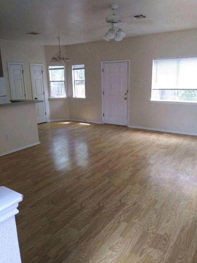 Photo - 844 Sagewood Trl Unit 844