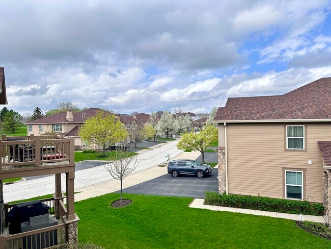 Photo - 1875 Crenshaw Cir