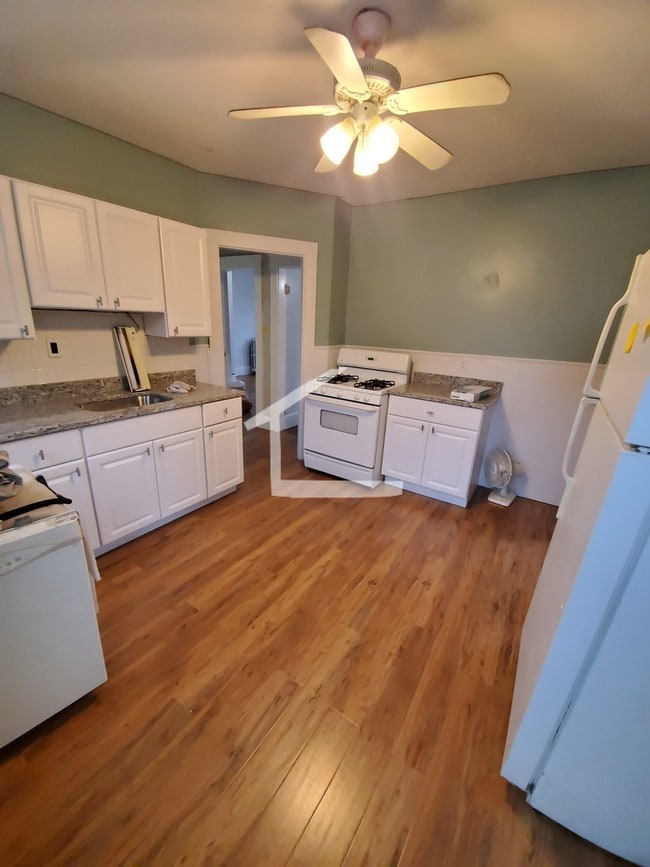 Photo - 48 Fairbanks St Unit 3