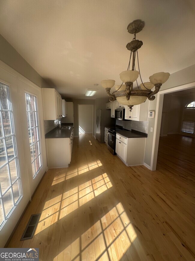 Photo - 735 Bearslide Hollow