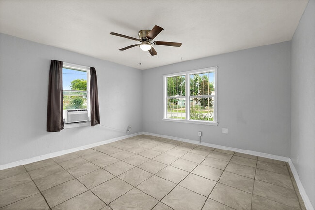 Photo - 626 Magnolia Ave