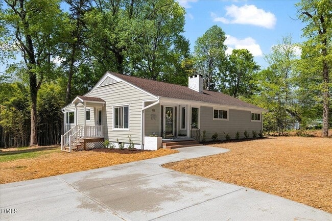 Photo - 106 Circle Dr
