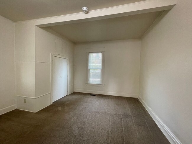 Photo - Vintage 3BR House Close to Campus!