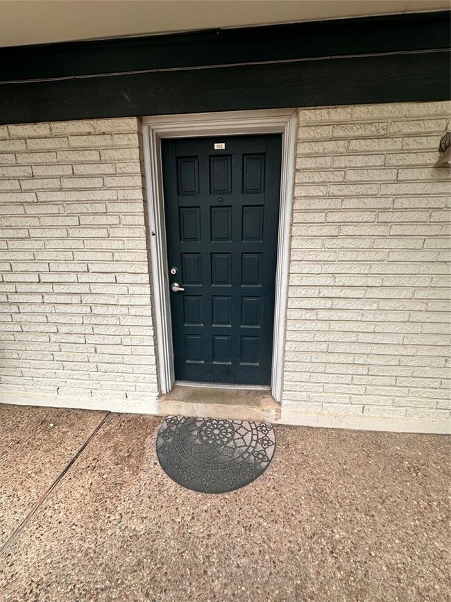 Photo - 1725 Toomey Rd Unit 105