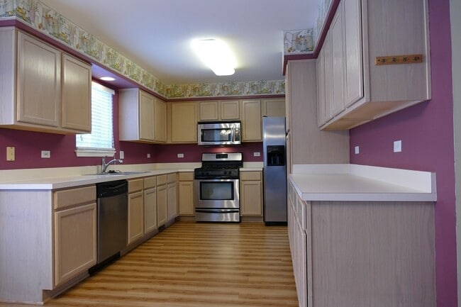 Photo - 2832 Skylane Dr