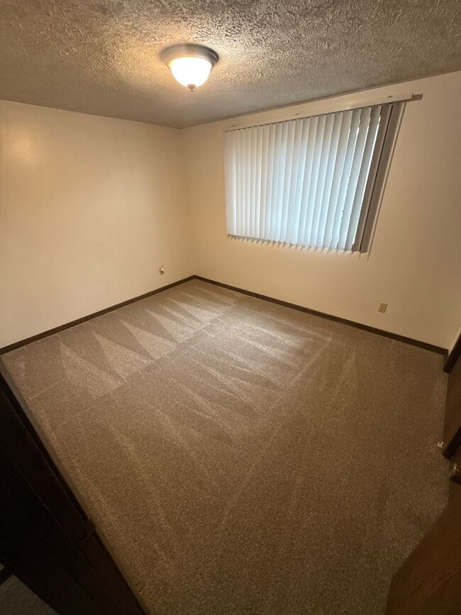 Photo - Spacious 2-bedroom, 1-bath lower-level duplex