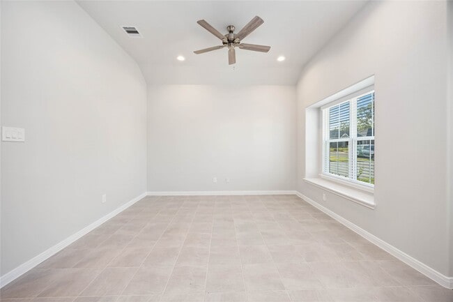 Photo - 11824 E Gate Dr