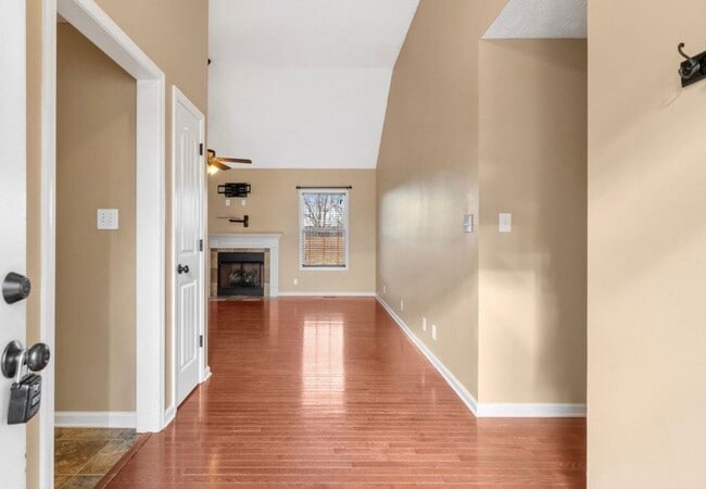 Photo - 1390 Whitt Ln