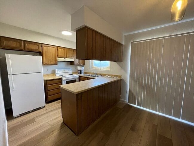 Photo - 3407 S Hardy Dr