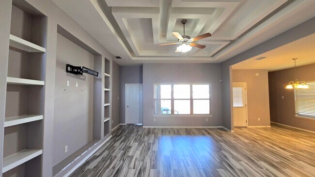2708 Taurus Ln