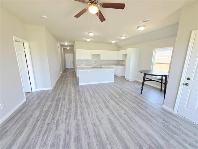 Photo - 1024 Springview Ln