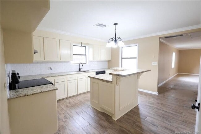 Photo - Cottage Home for Lease
