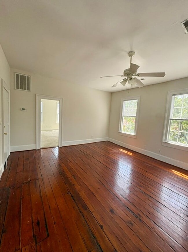 Photo - 154 Smith St Unit 4