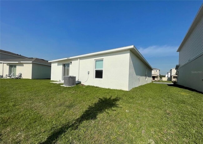 Photo - 2122 Kansas Rd