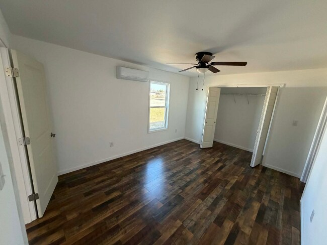 Photo - 227 N Frisco St Unidad B