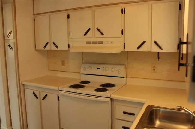 Photo - 204 50th Ave Dr W