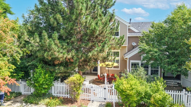 Photo - 2560 Concord Cir Townhome