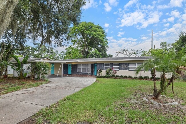 3 Bedroom home in Belle Isle - 3 Bedroom home in Belle Isle
