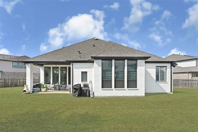 Building Photo - 30707 Bent Tree Ct