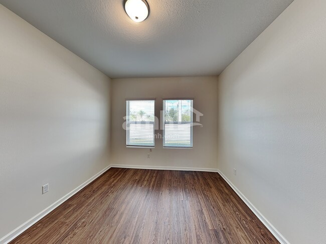 Photo - 8712 Layalie Way