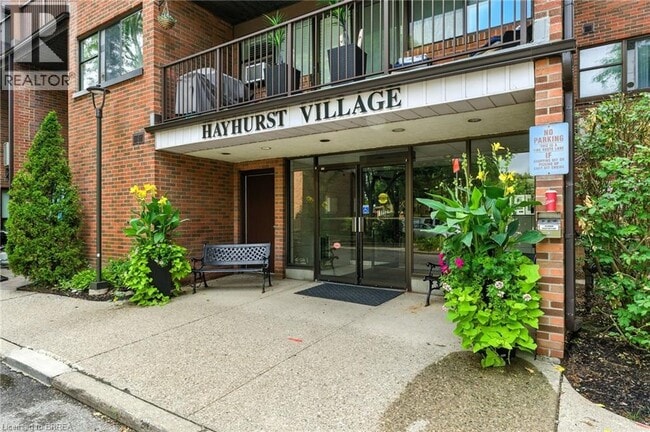 Photo - 36 Hayhurst Rd Unité 126