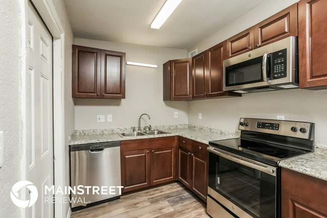 Photo - 5325 Bonnie Brae Cir