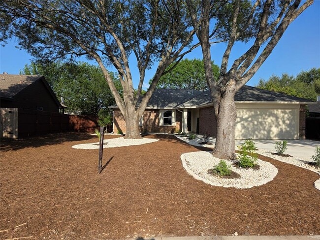 Photo - 11602 Maybach Dr
