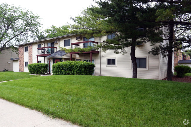 Olympic Village Apartments For Rent in Chicago Heights, IL  