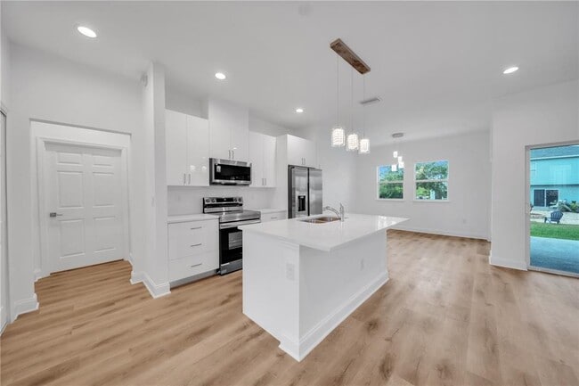 Photo - 10110 Baystate Dr