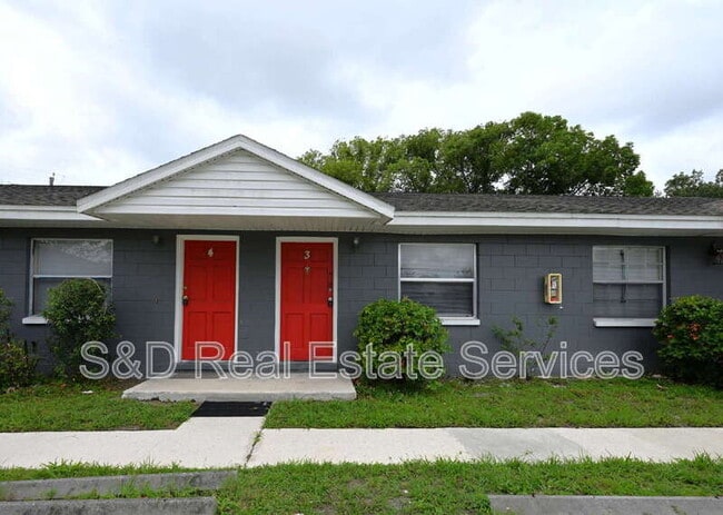 Building Photo - 613 Robin Rd Unit 3