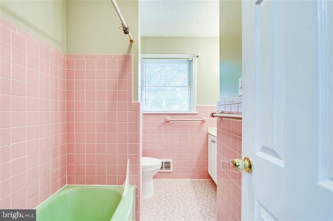 Photo - 1934 Mcfall St
