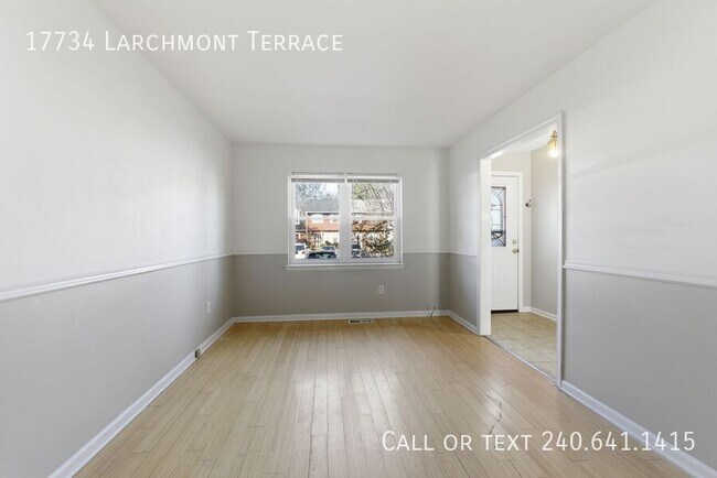 Photo - 17734 Larchmont Terrace