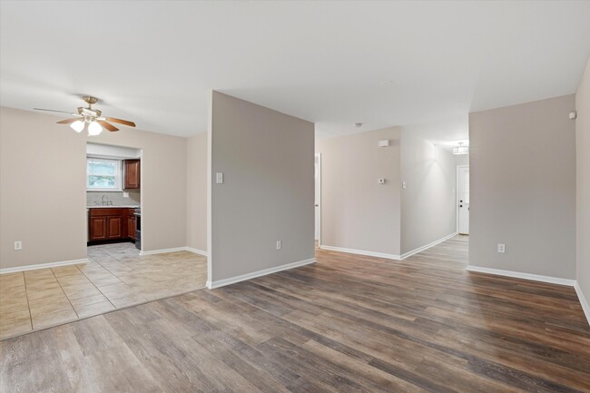 Photo - 4546 Rosemarie Dr Unit 4546 Rosemarie Dr