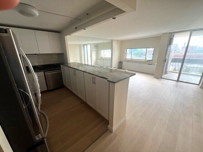 Photo - 872 Massachusetts Ave Unit 606