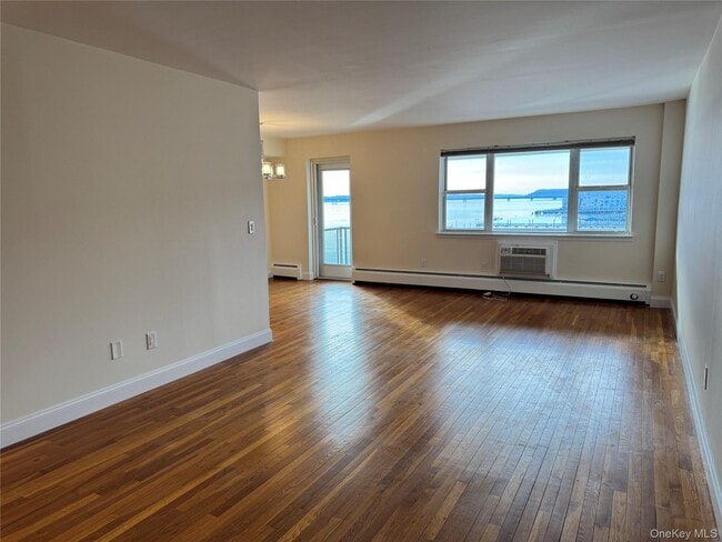 Photo - 103 Gedney St Unit 4M