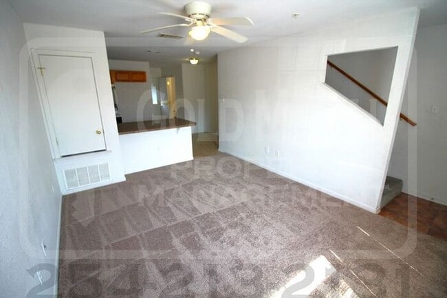 Photo - 1011 Lansberry Ct