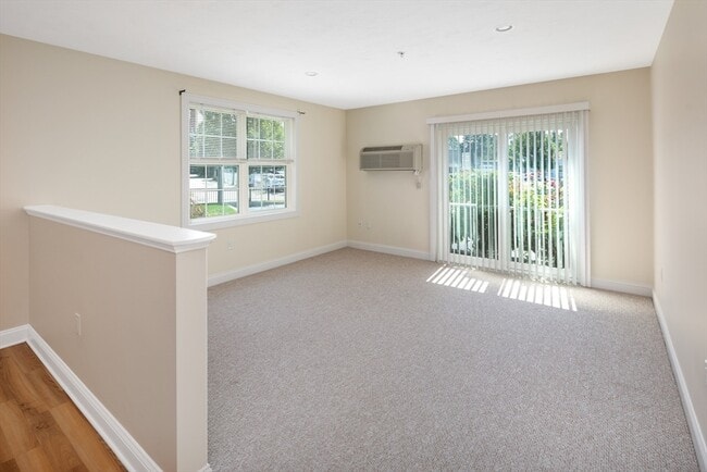 Photo - 245 Willard St Unit 5