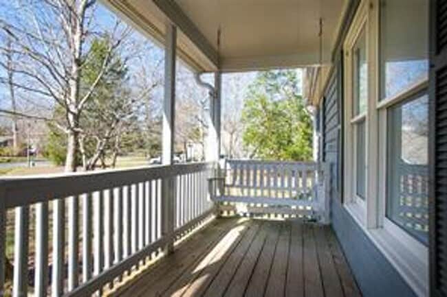 Photo - Call Sabrina at 757-767-0767 for more information